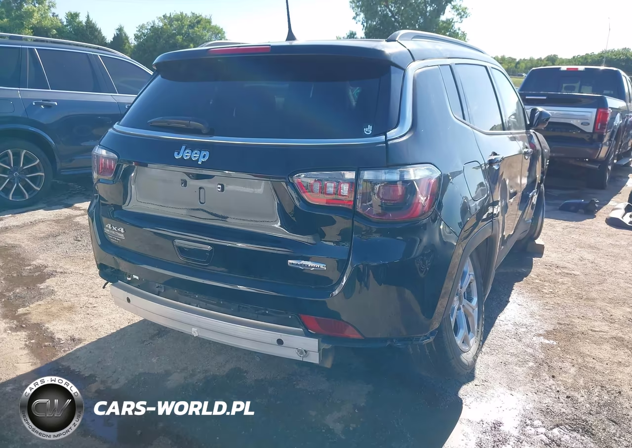 2026 Jeep Compass Latitude VIN:3C4NJDBN9TT198135 - 4