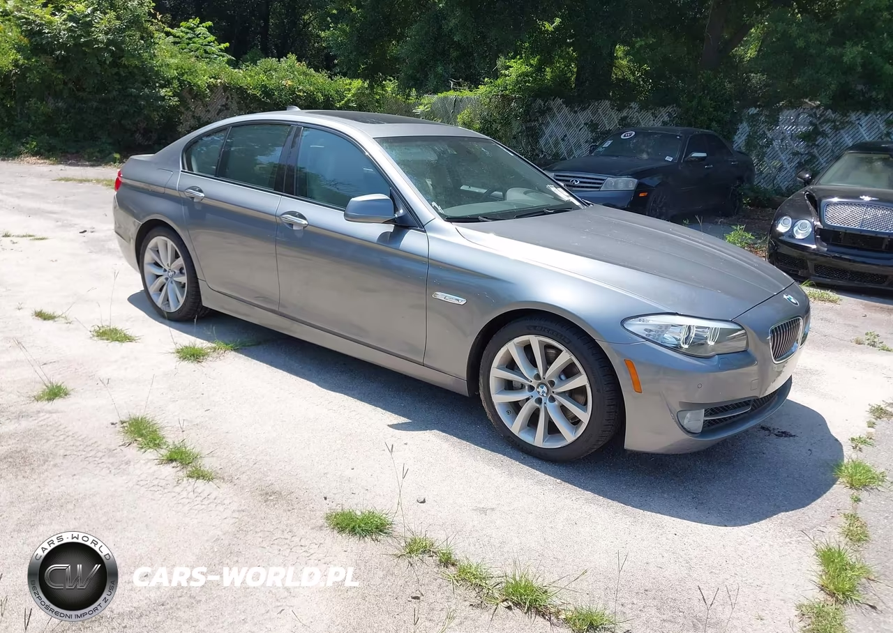 2011 BMW 535I – zdjęcie 1 z 16