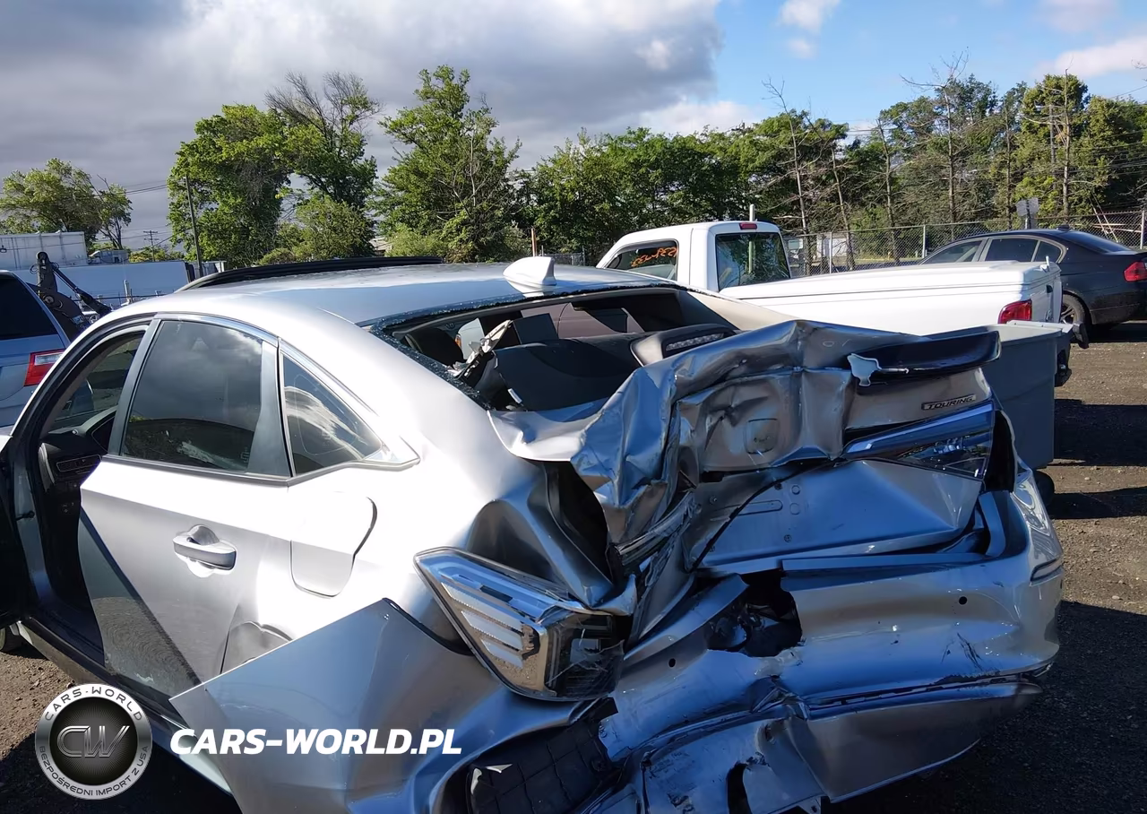 2024 Honda Civic Touring VIN:2HGFE1F97RH326251 - 6