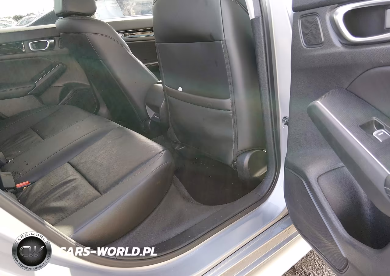2024 Honda Civic Touring VIN:2HGFE1F97RH326251 - 8