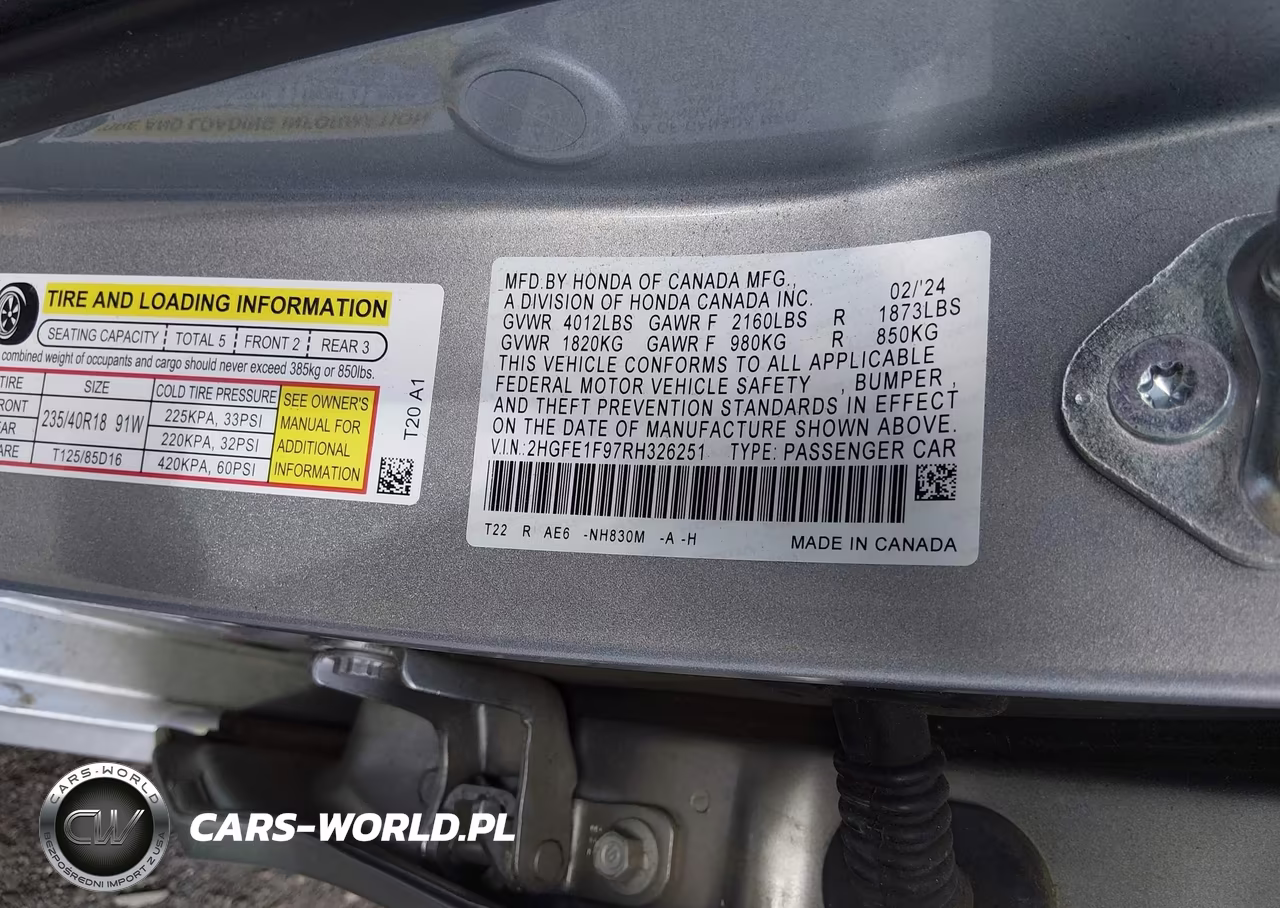 2024 Honda Civic Touring VIN:2HGFE1F97RH326251 - 9