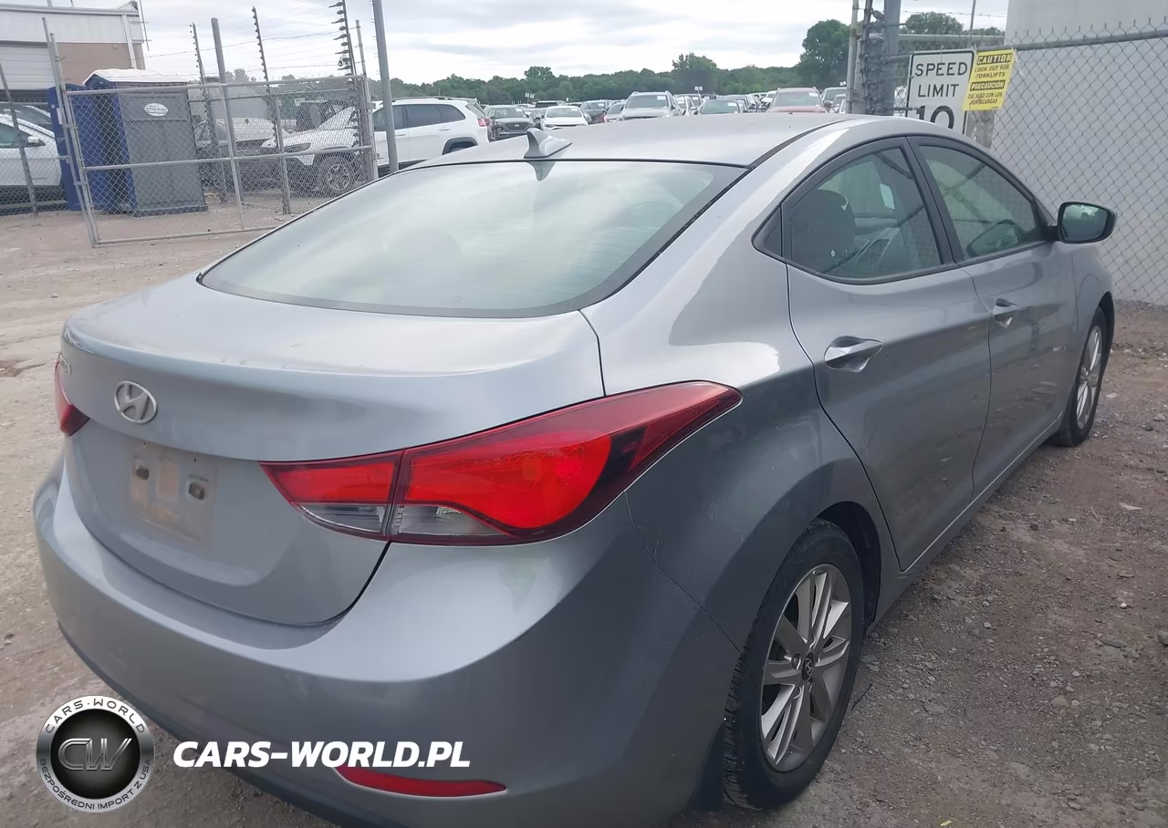 2015 Hyundai Elantra Se VIN:5NPDH4AE3FH589102 - 4