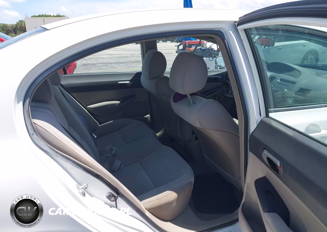 2011 Honda Civic Lx VIN:19XFA1F51BE016881 - 8