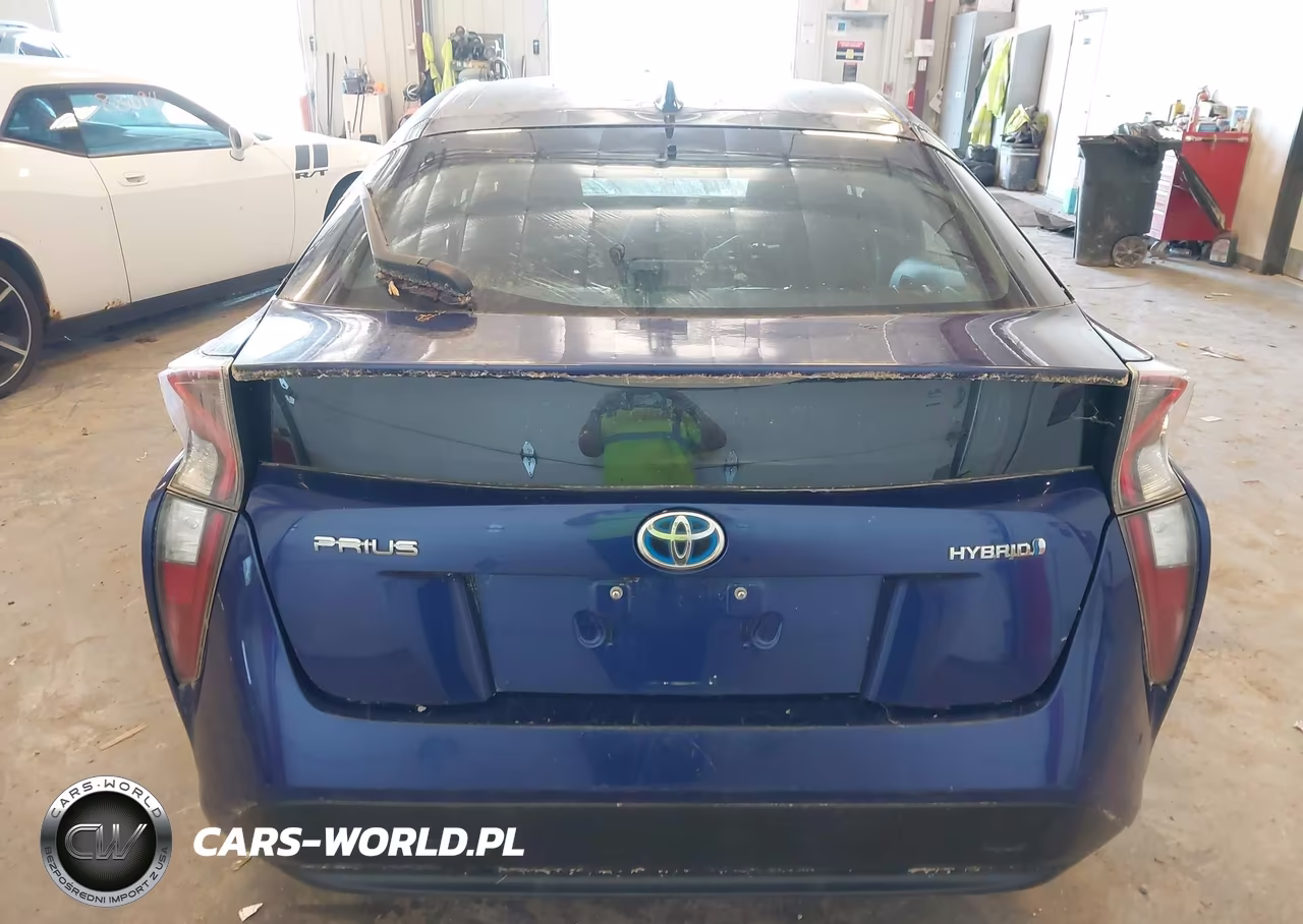 2016 Toyota Prius Two VIN:JTDKBRFU9G3504279 - 15