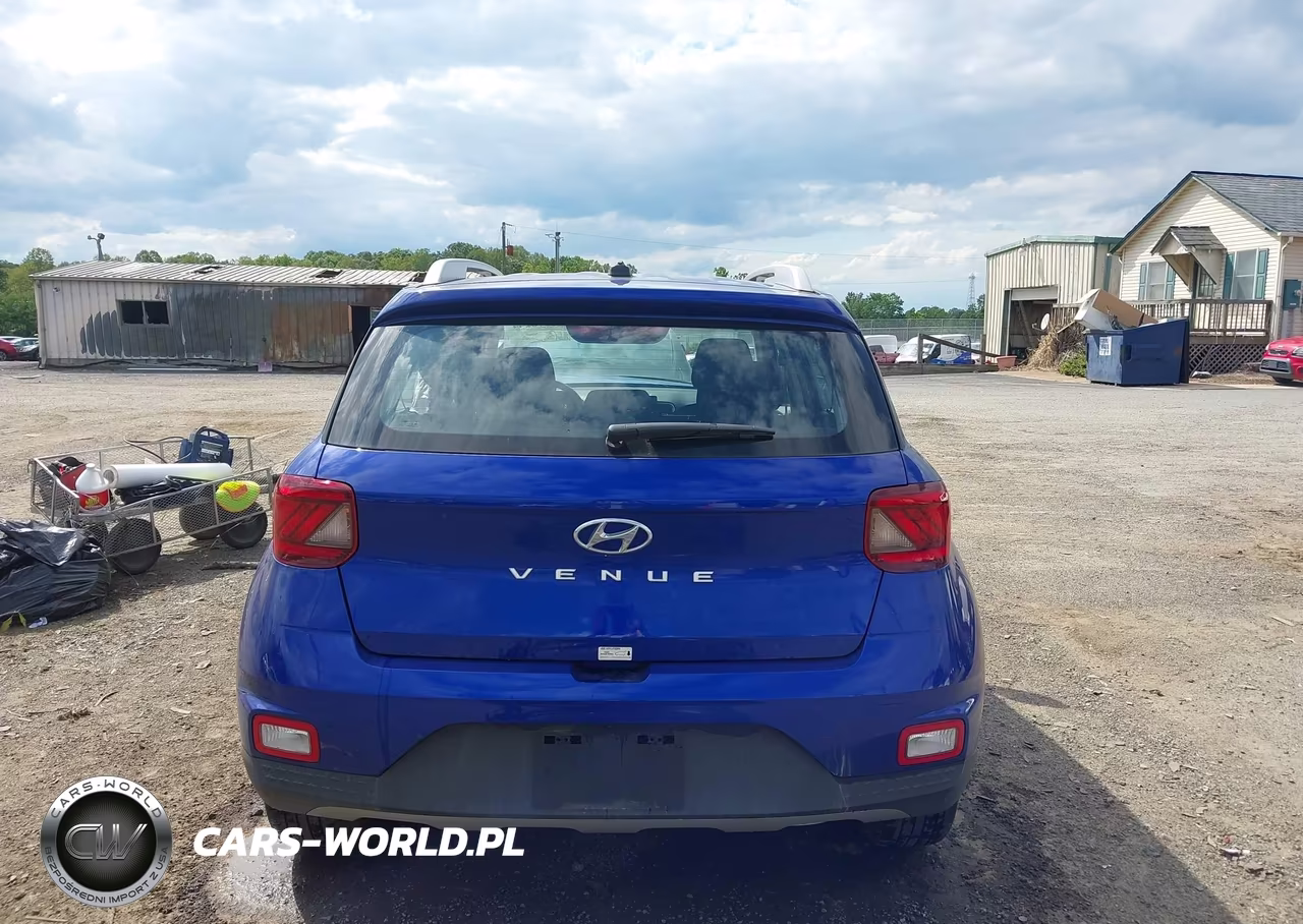 2025 Hyundai Venue Sel VIN:KMHRC8A3XSU416585 - 17
