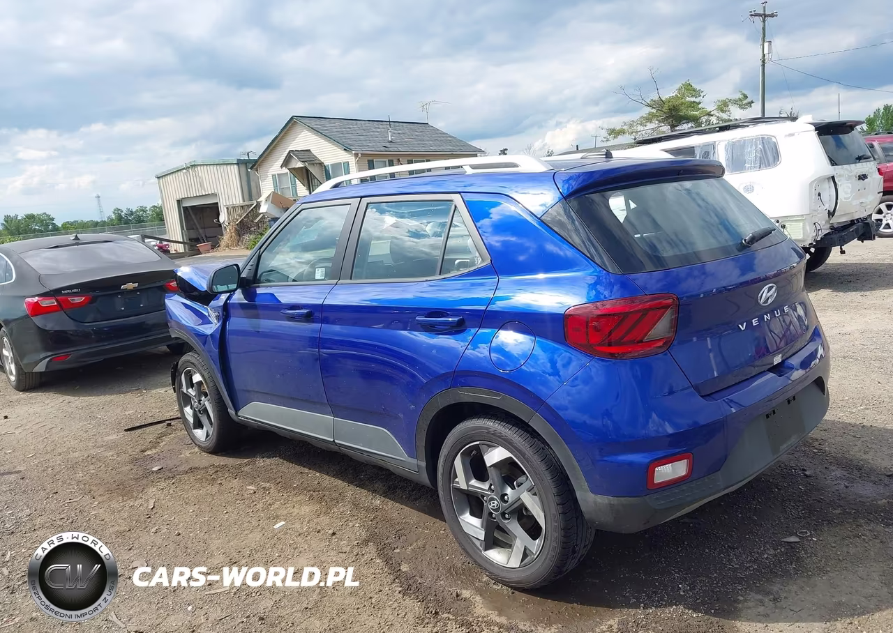 2025 Hyundai Venue Sel VIN:KMHRC8A3XSU416585 - 3