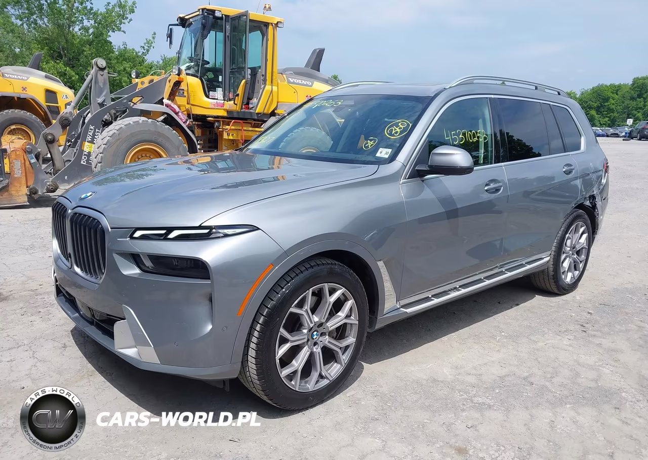 2026 BMW X7 xDrive40I VIN:5UX23EM09T9074121 - 2