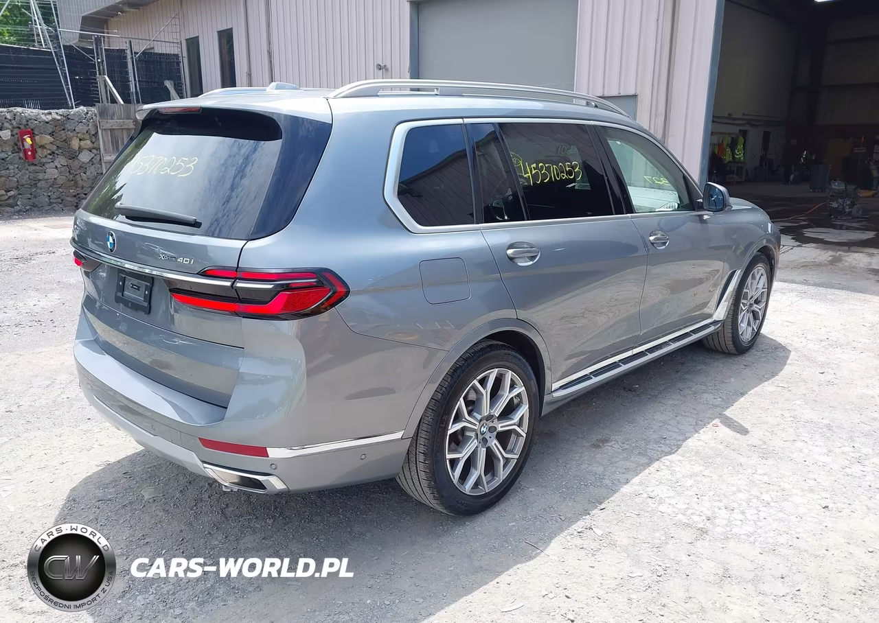 2026 BMW X7 xDrive40I VIN:5UX23EM09T9074121 - 4