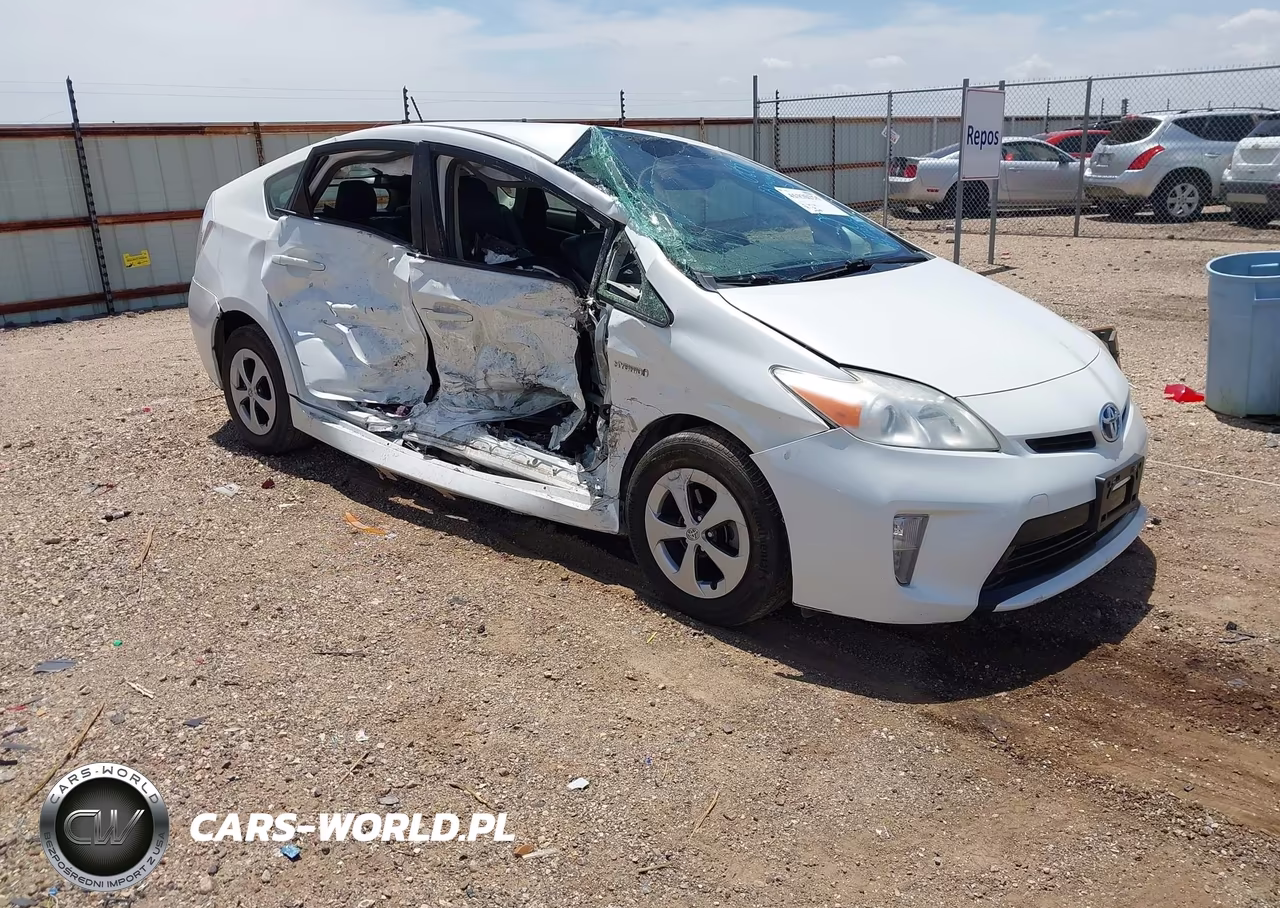 2013 Toyota Prius Four – zdjęcie 1 z 16