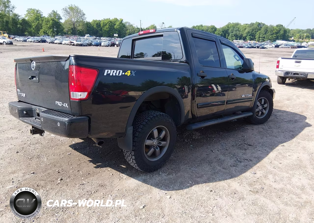 2015 Nissan Titan Pro-4X VIN:1N6AA0EC0FN503332 - 4