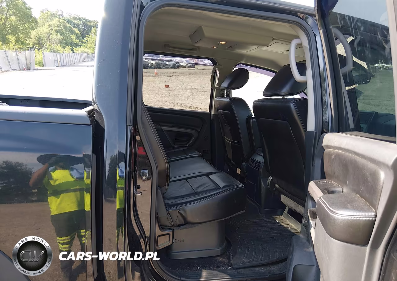 2015 Nissan Titan Pro-4X VIN:1N6AA0EC0FN503332 - 8