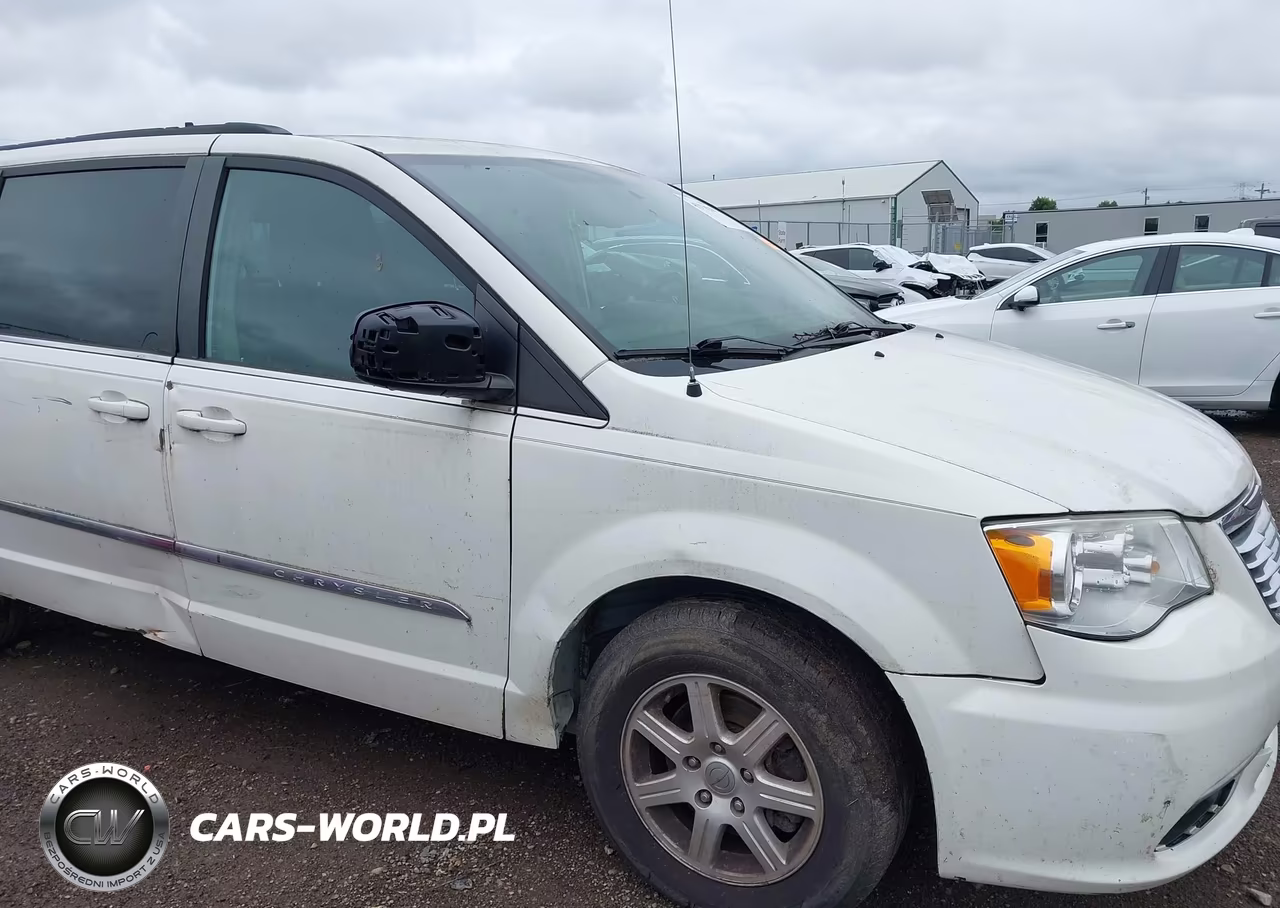 2012 Chrysler Town & Country Touring VIN:2C4RC1BG8CR150849 - 6