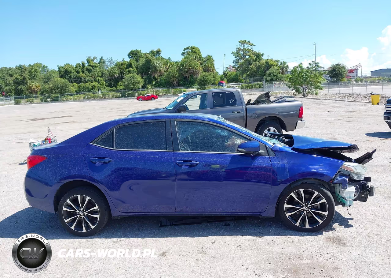 2017 Toyota Corolla Se VIN:2T1BURHE1HC837987 - 12