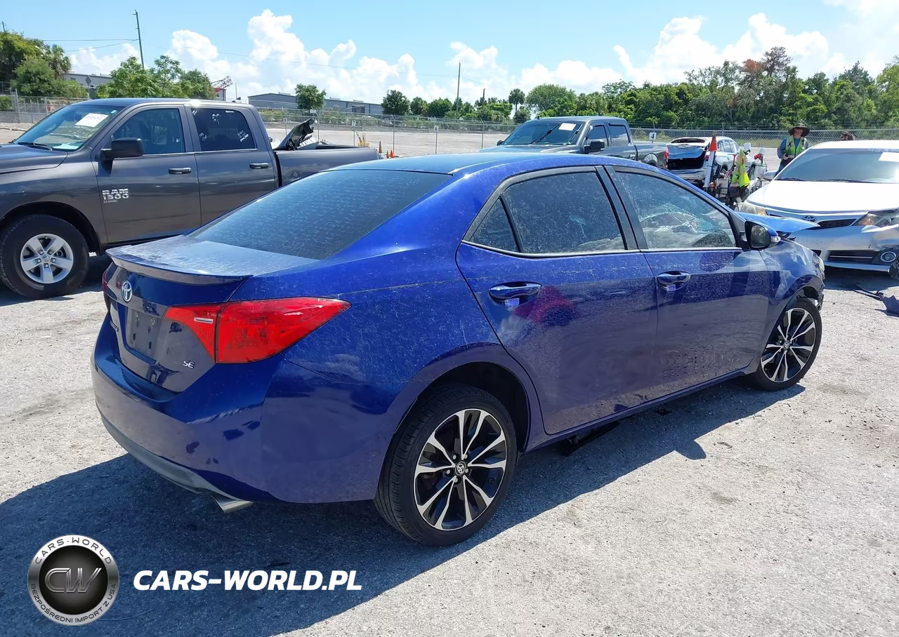 2017 Toyota Corolla Se VIN:2T1BURHE1HC837987 - 4