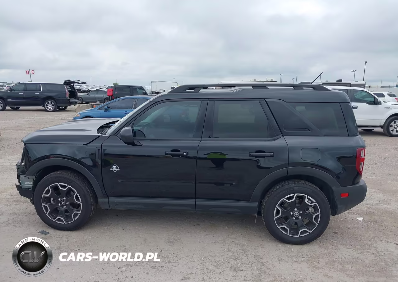 2025 Ford Bronco Sport Outer Banks VIN:3FMCR9CN2SRE69622 - 15