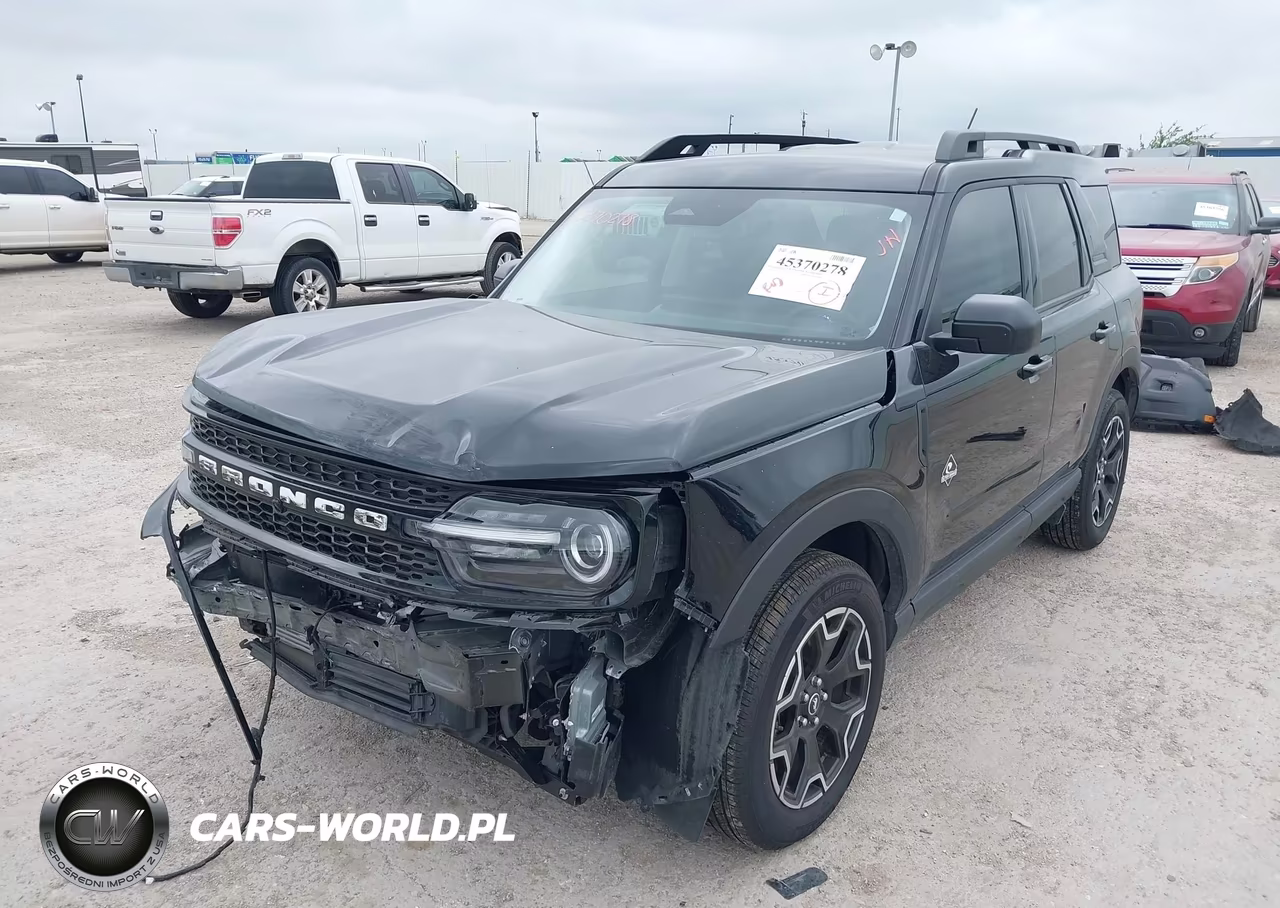 2025 Ford Bronco Sport Outer Banks VIN:3FMCR9CN2SRE69622 - 2