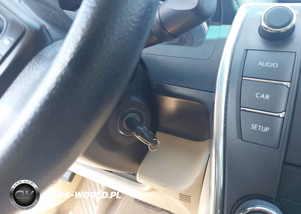 2017 Toyota Camry Le VIN:4T1BF1FK1HU315881 - 11