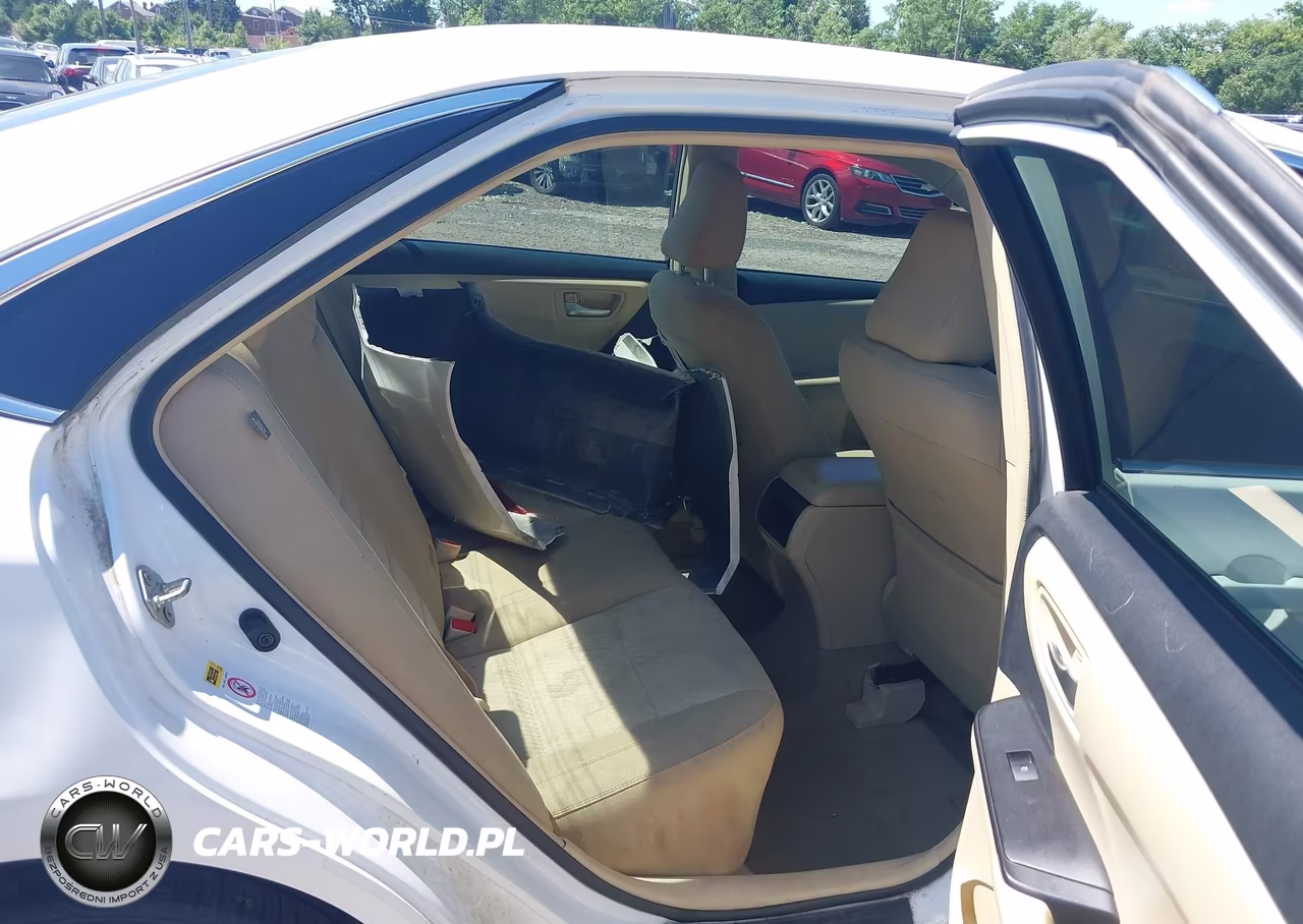 2017 Toyota Camry Le VIN:4T1BF1FK1HU315881 - 8