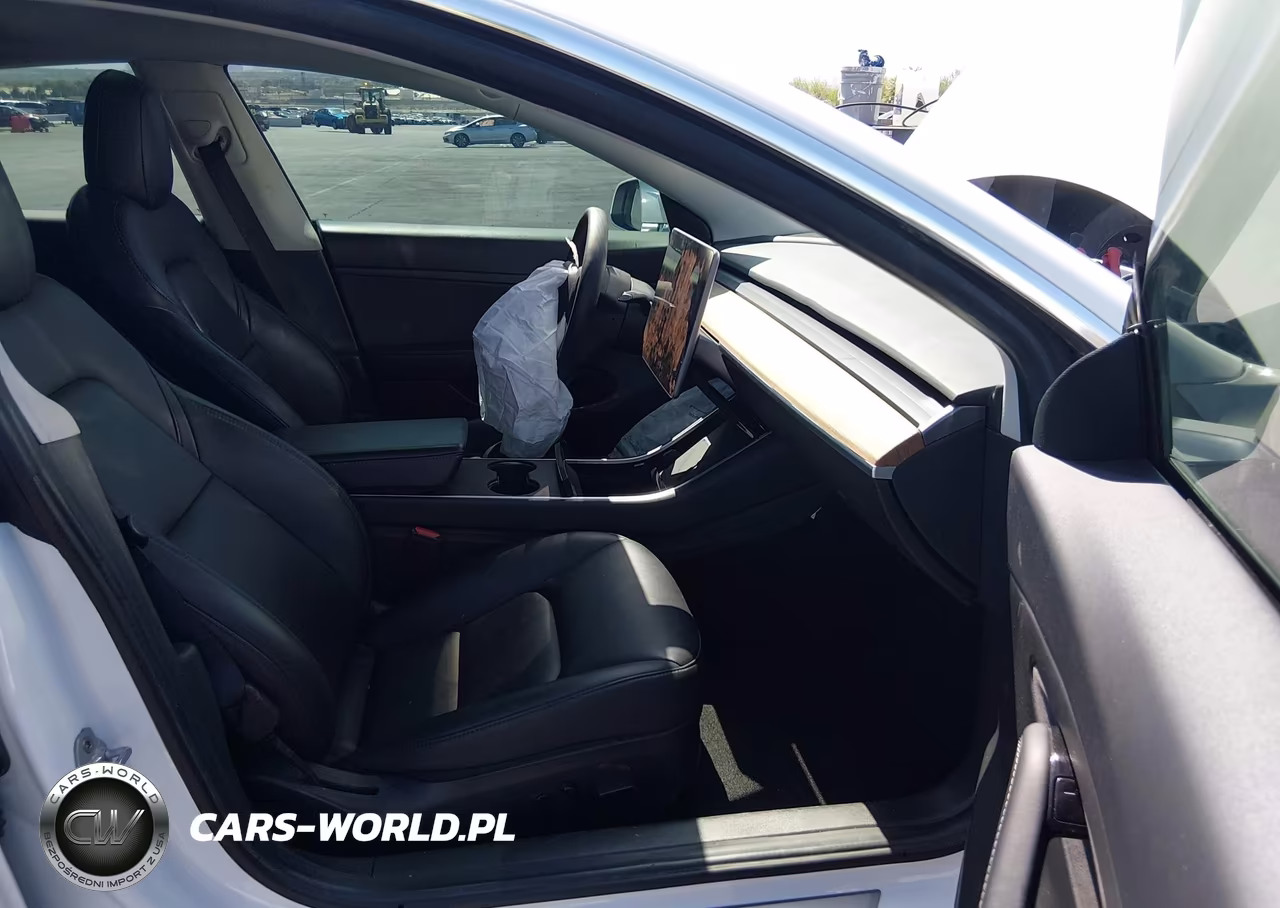 2020 Tesla Model 3 VIN:5YJ3E1EA0LF804407 - 5