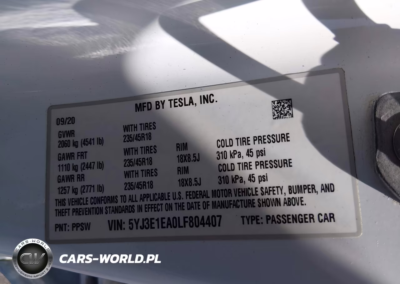 2020 Tesla Model 3 VIN:5YJ3E1EA0LF804407 - 9