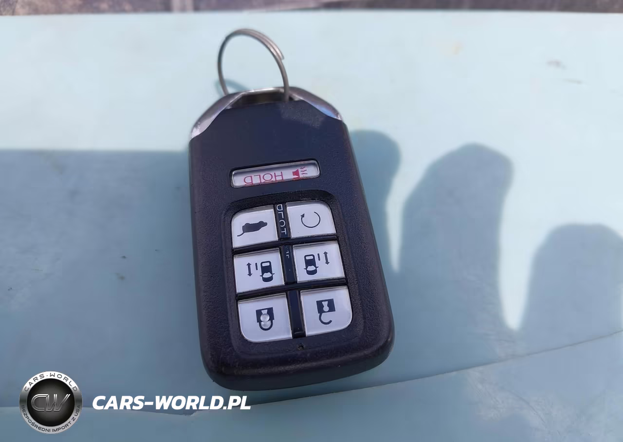 2023 Honda Odyssey Touring VIN:5FNRL6H85PB044941 - 11