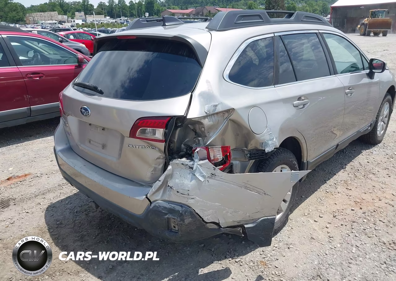 2018 Subaru Outback 2.5I Premium VIN:4S4BSAFC6J3381763 - 6