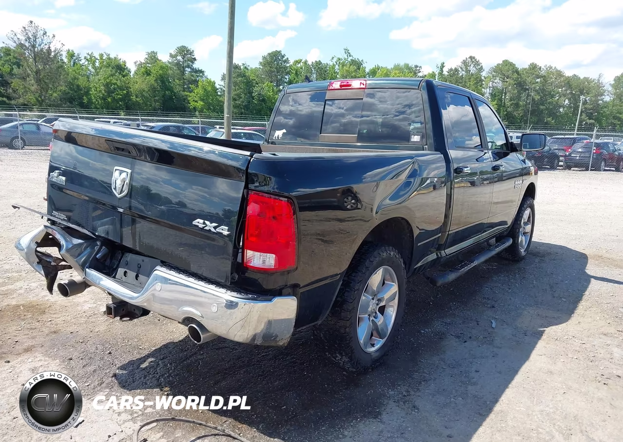 2017 Ram 1500 Big Horn 4X4 6'4 Box VIN:1C6RR7TT0HS568901 - 4