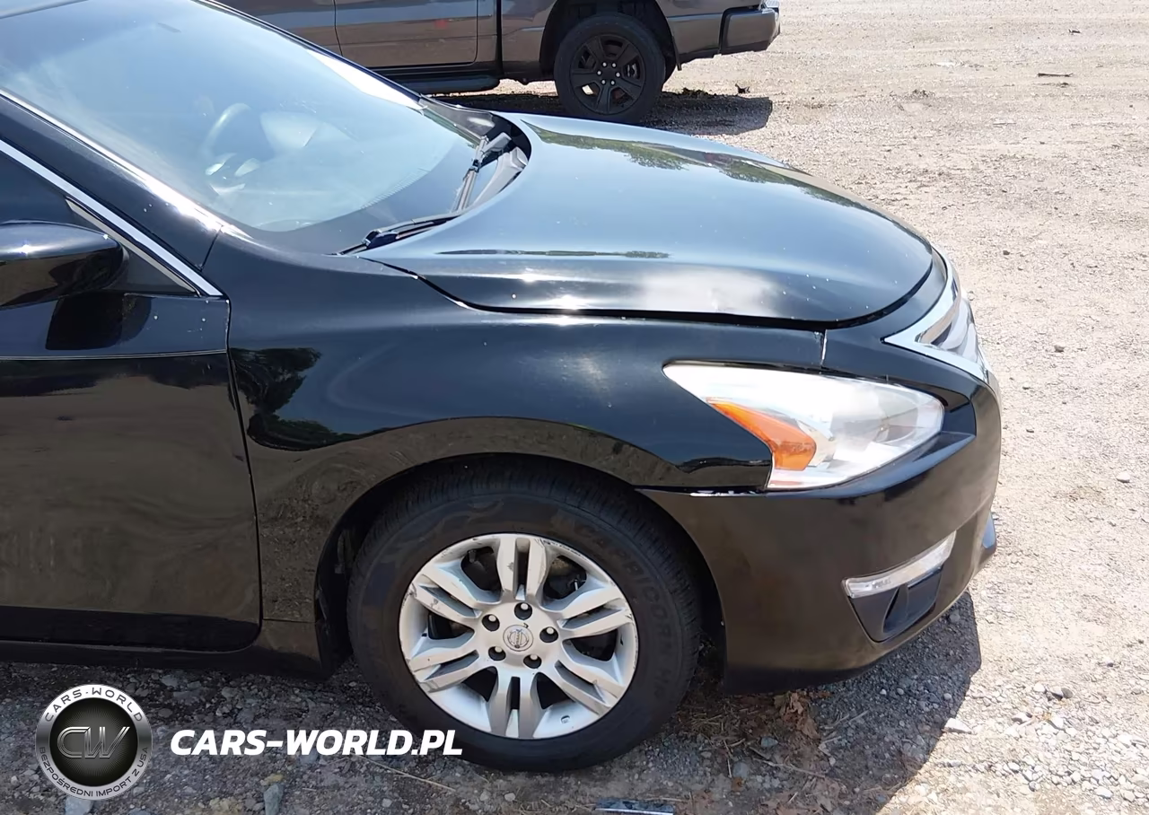 2015 Nissan Altima 2.5 VIN:1N4AL3AP1FN401356 - 13