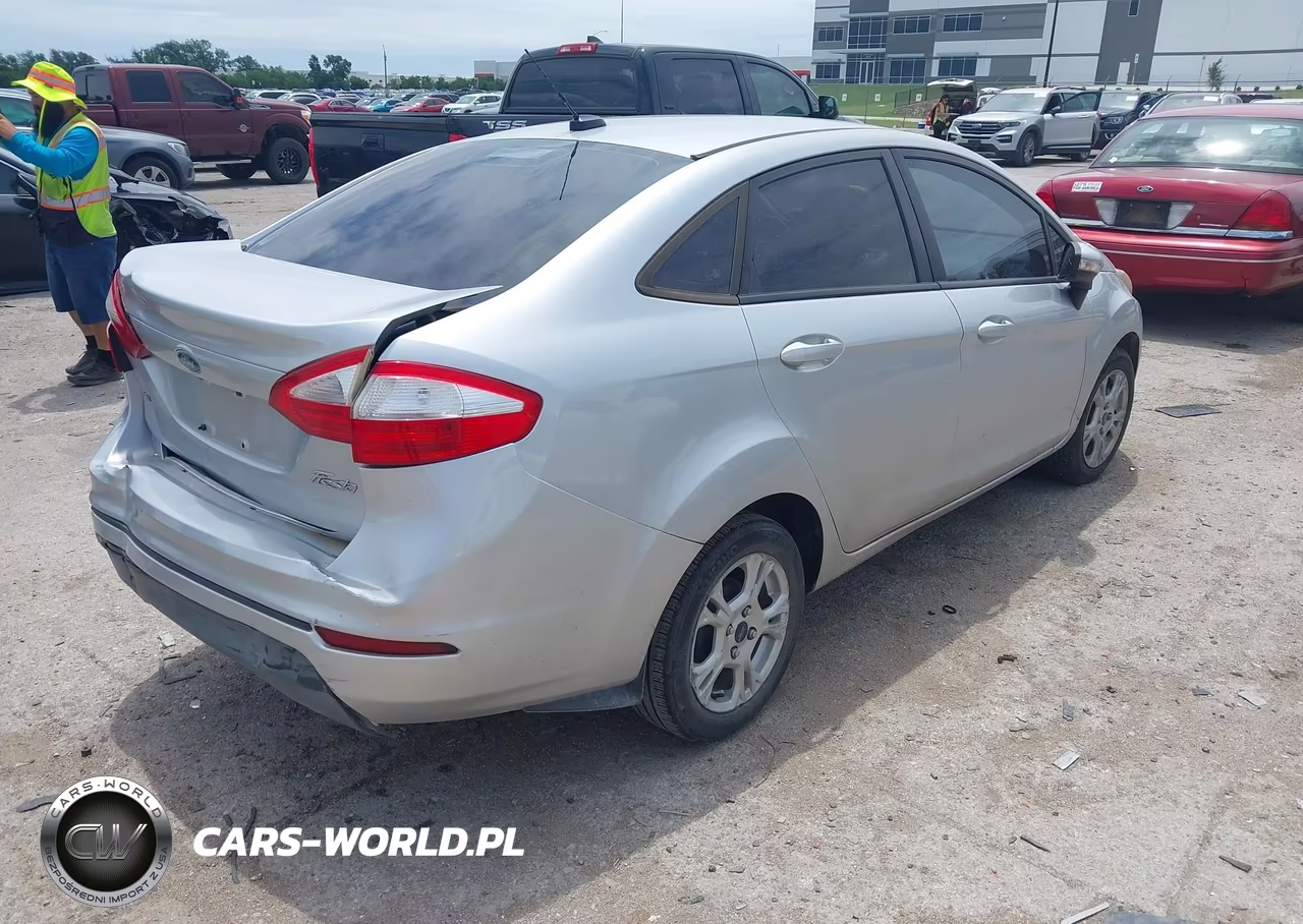 2014 Ford Fiesta Se VIN:3FADP4BJ6EM221879 - 4