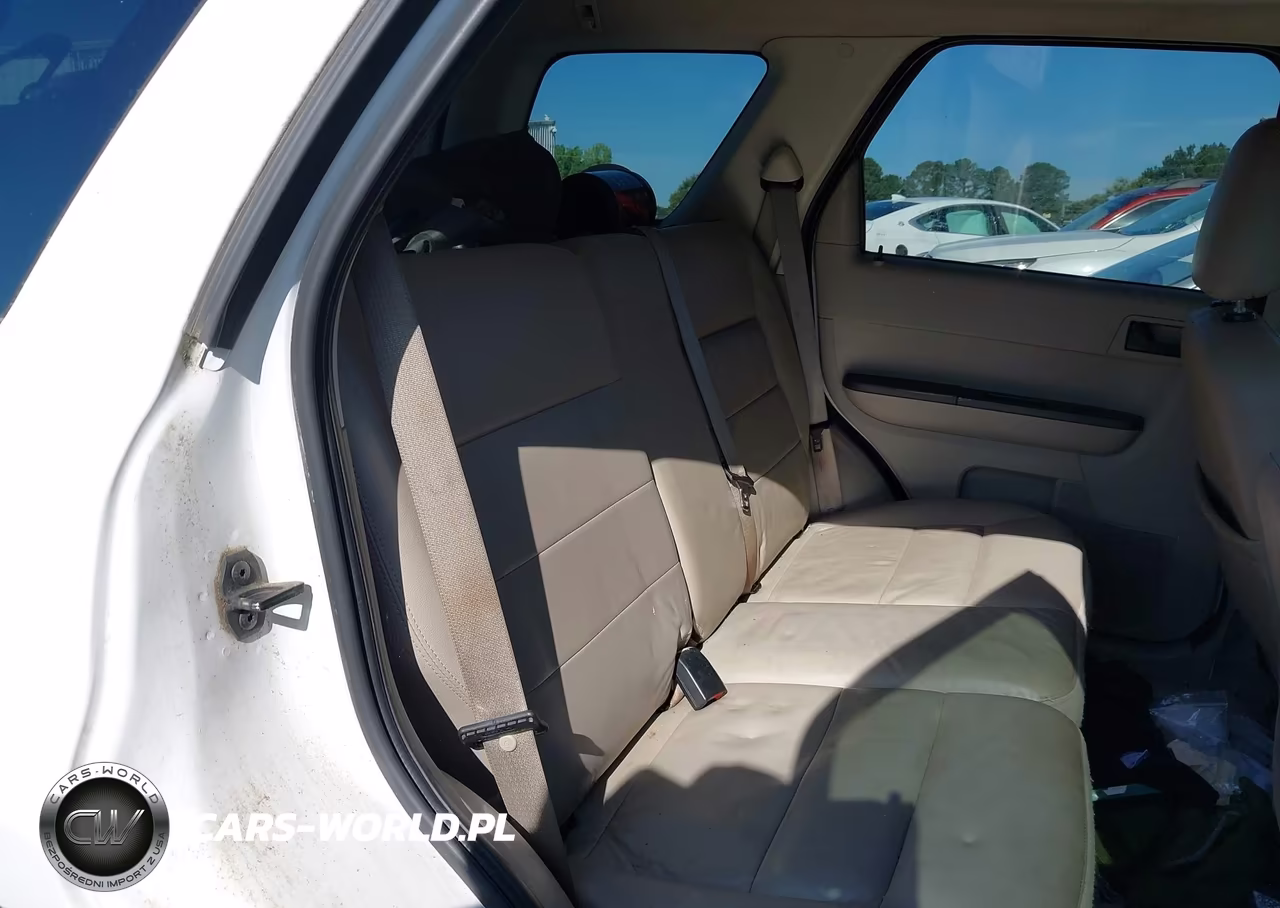 2008 Ford Escape Xlt VIN:1FMCU93138KA83798 - 8