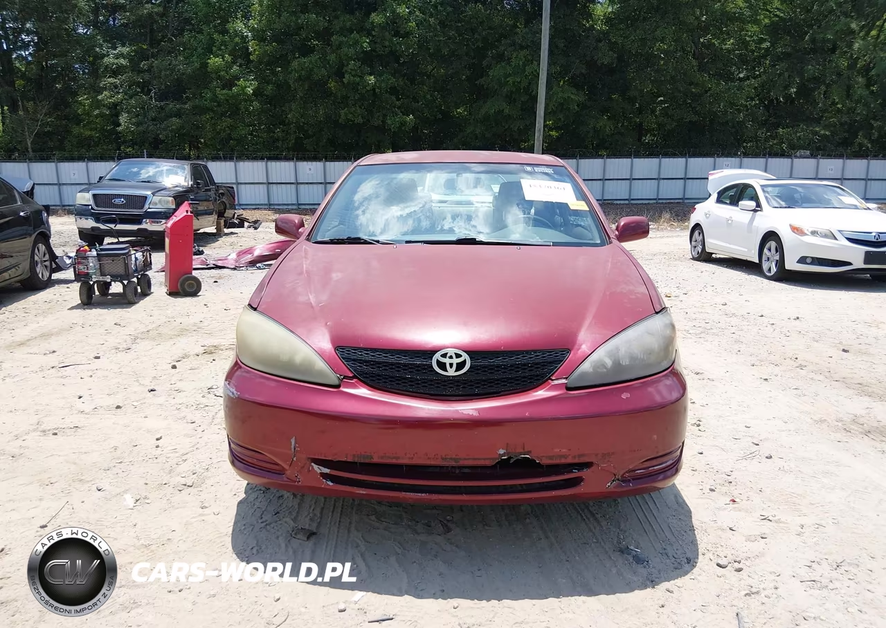 2003 Toyota Camry Le VIN:4T1BE32K93U136663 - 13