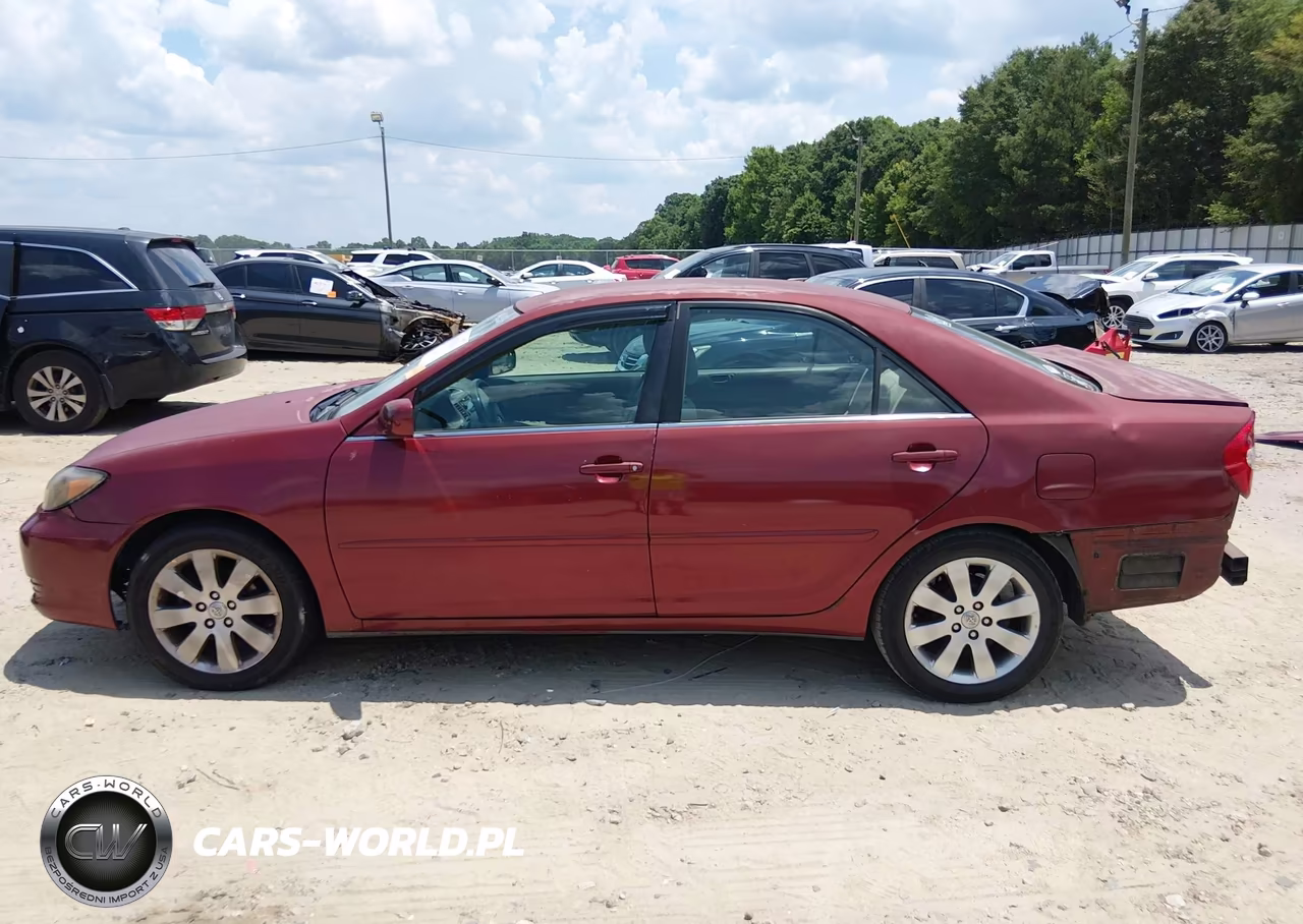 2003 Toyota Camry Le VIN:4T1BE32K93U136663 - 15