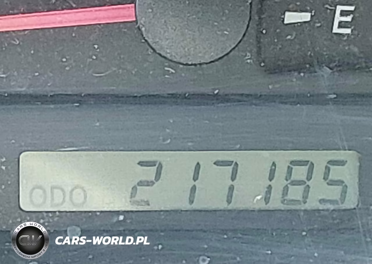2003 Toyota Camry Le VIN:4T1BE32K93U136663 - 16