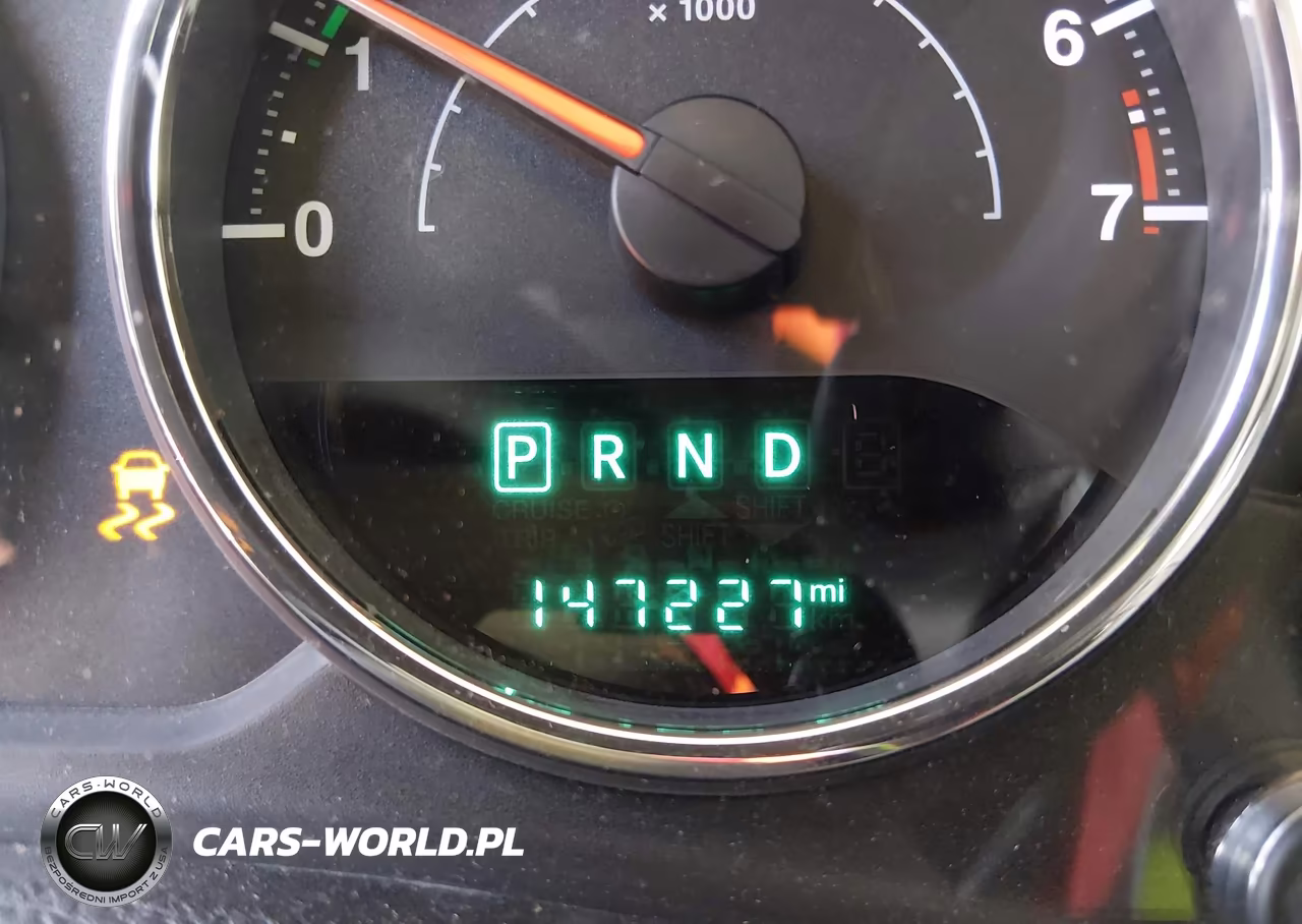 2015 Jeep Wrangler Unlimited Sahara VIN:1C4BJWEG4FL558679 - 16