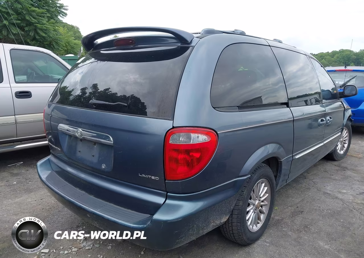 2001 Chrysler Town & Country Limited VIN:2C8GP64L51R207829 - 4
