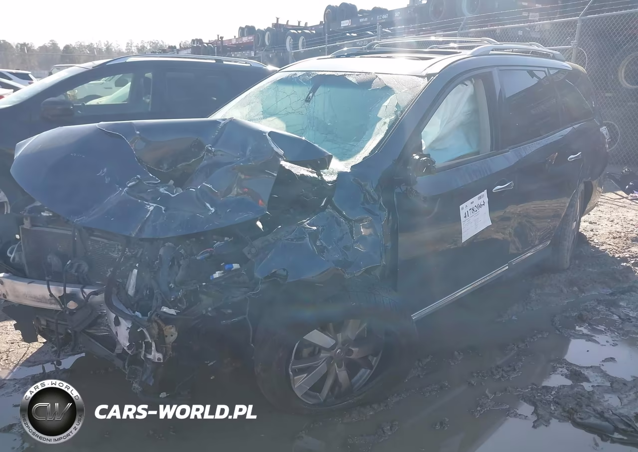 2015 Nissan Pathfinder Platinum VIN:5N1AR2MN2FC654433 - 2