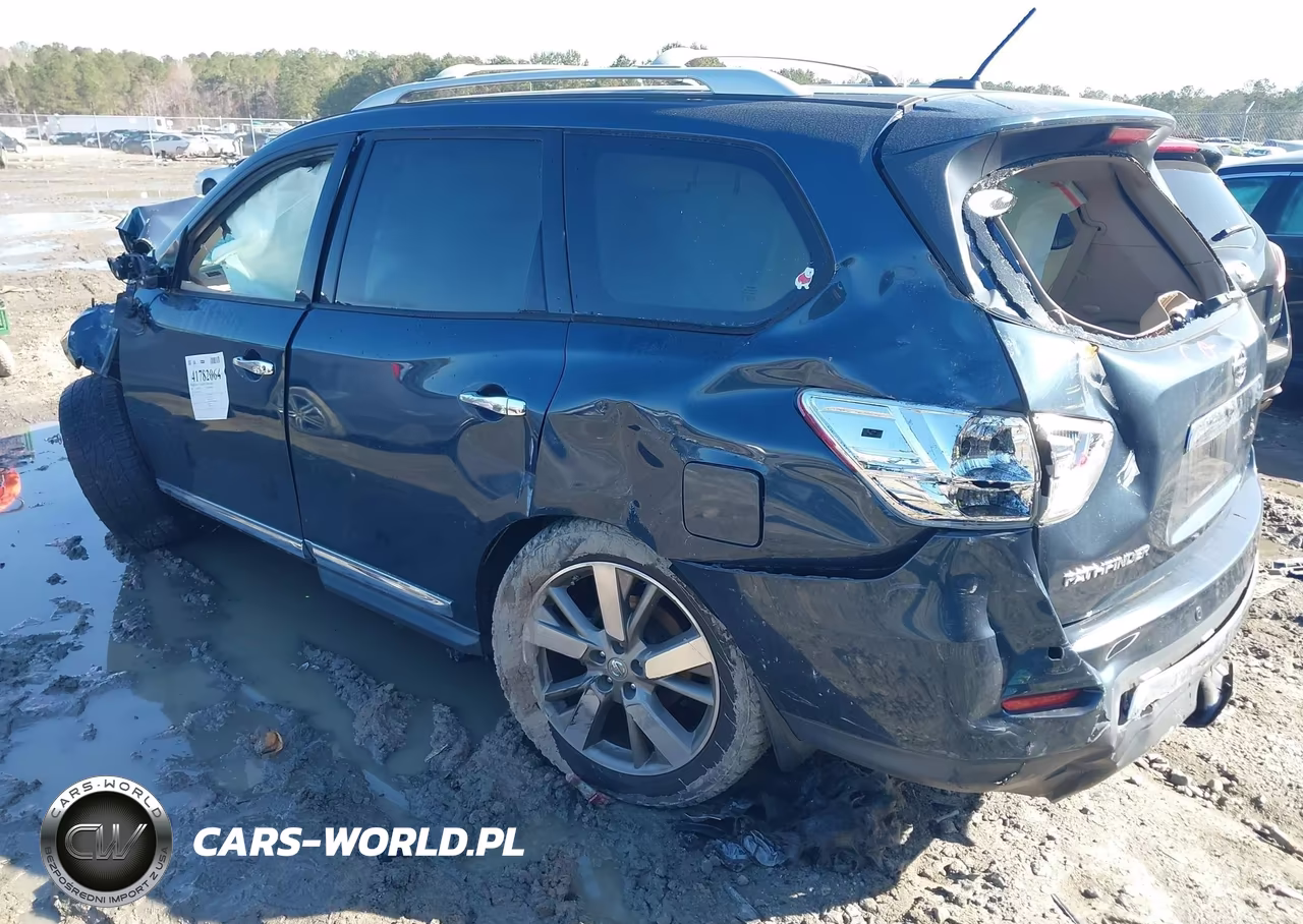 2015 Nissan Pathfinder Platinum VIN:5N1AR2MN2FC654433 - 3