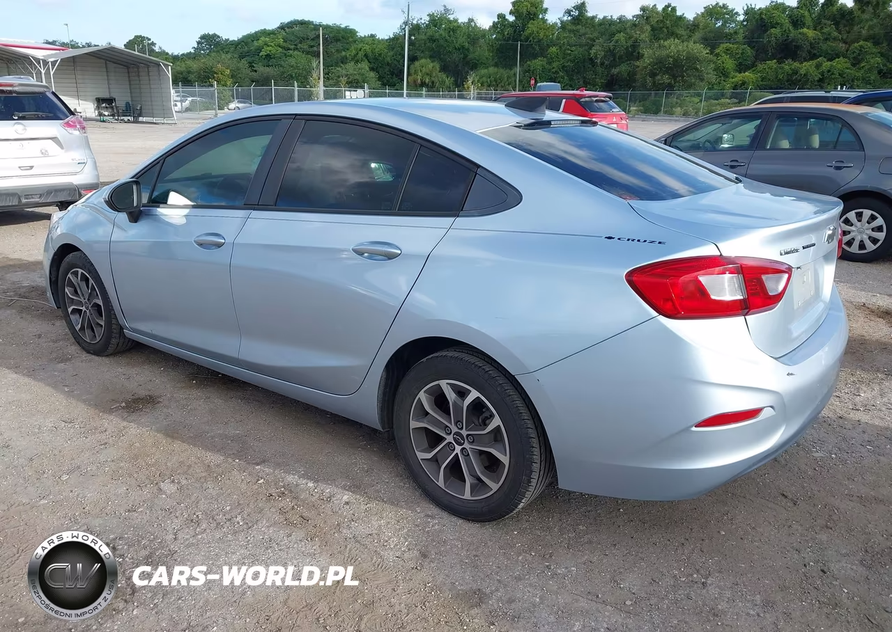 2018 Chevrolet Cruze Ls Auto VIN:1G1BC5SM0J7172429 - 3
