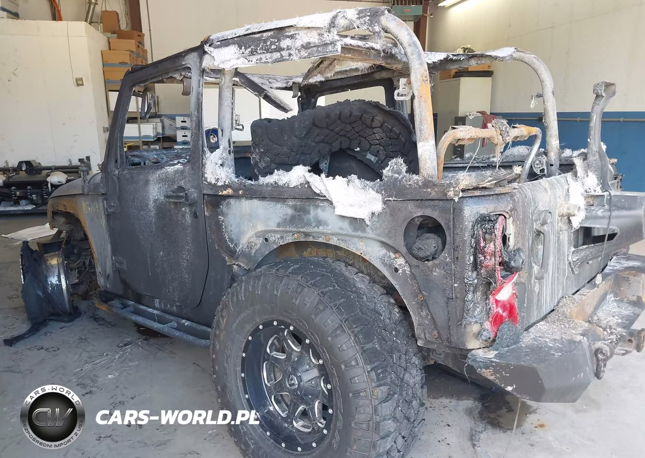 2009 Jeep Wrangler X VIN:1J4FA24179L737210 - 3