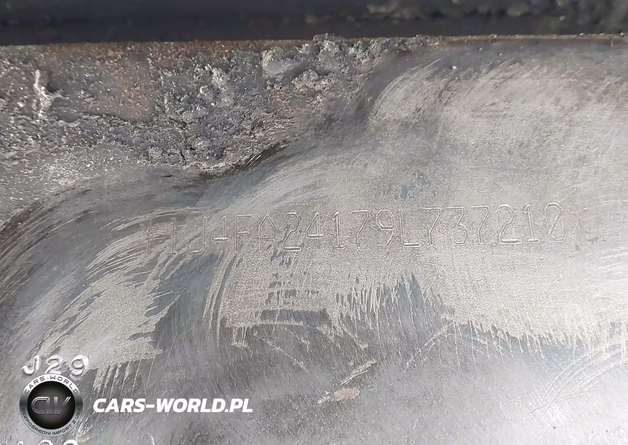 2009 Jeep Wrangler X VIN:1J4FA24179L737210 - 9