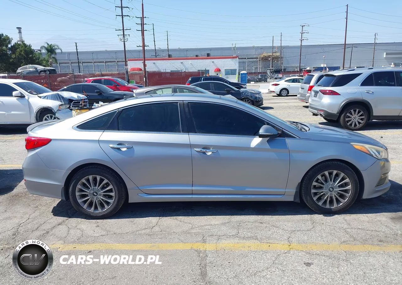 2015 Hyundai Sonata Limited VIN:5NPE34AF6FH198585 - 13