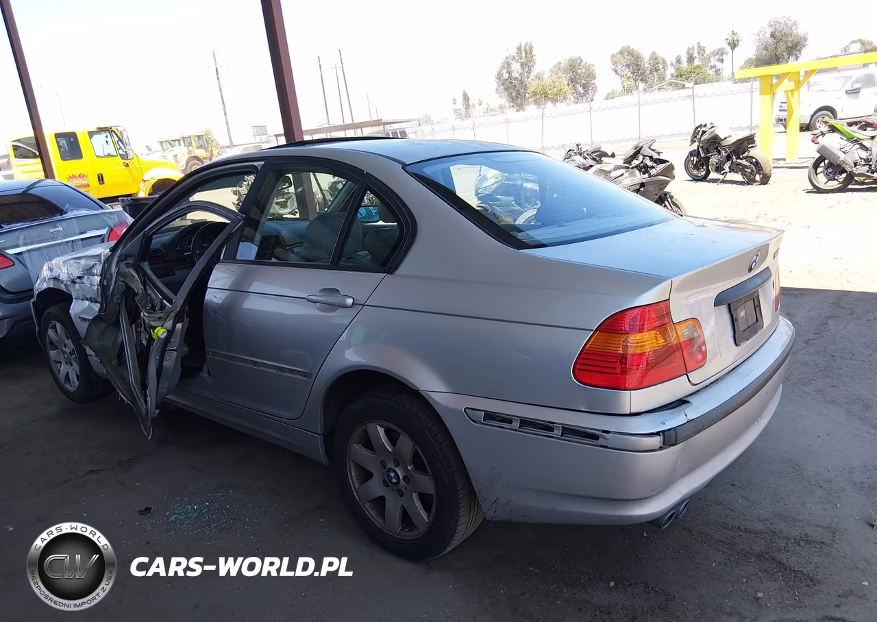2003 BMW 3 Series 325I VIN:WBAAZ33423PH30451 - 13
