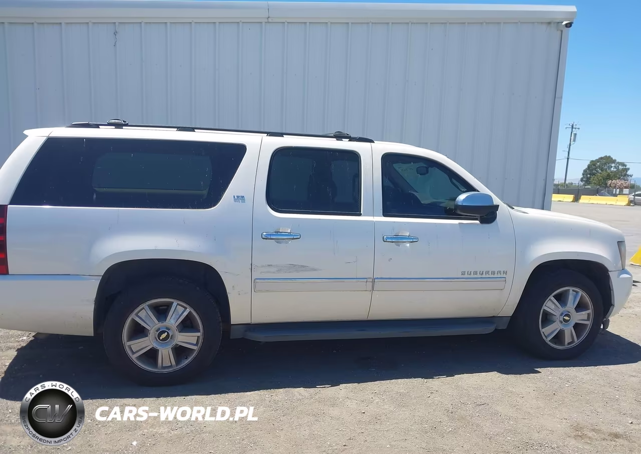 2010 Chevrolet Suburban 1500 Ltz VIN:1GNUKKE32AR245803 - 14