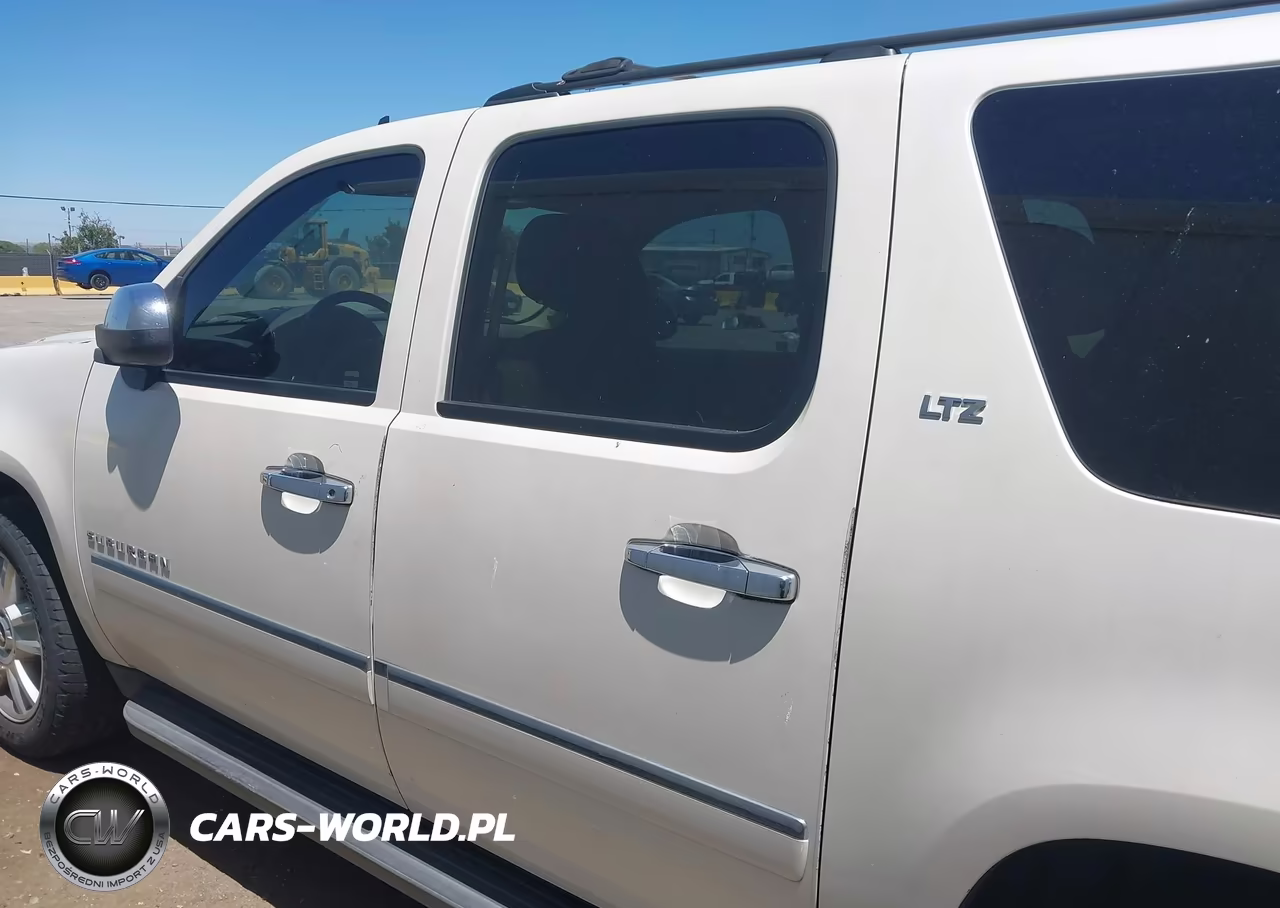 2010 Chevrolet Suburban 1500 Ltz VIN:1GNUKKE32AR245803 - 15
