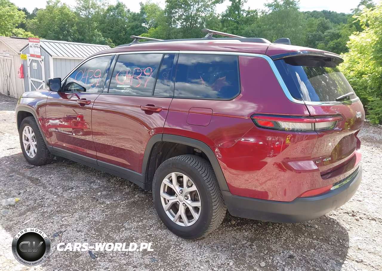 2022 Jeep Grand Cherokee L Limited 4X4 VIN:1C4RJKBG7N8531490 - 3