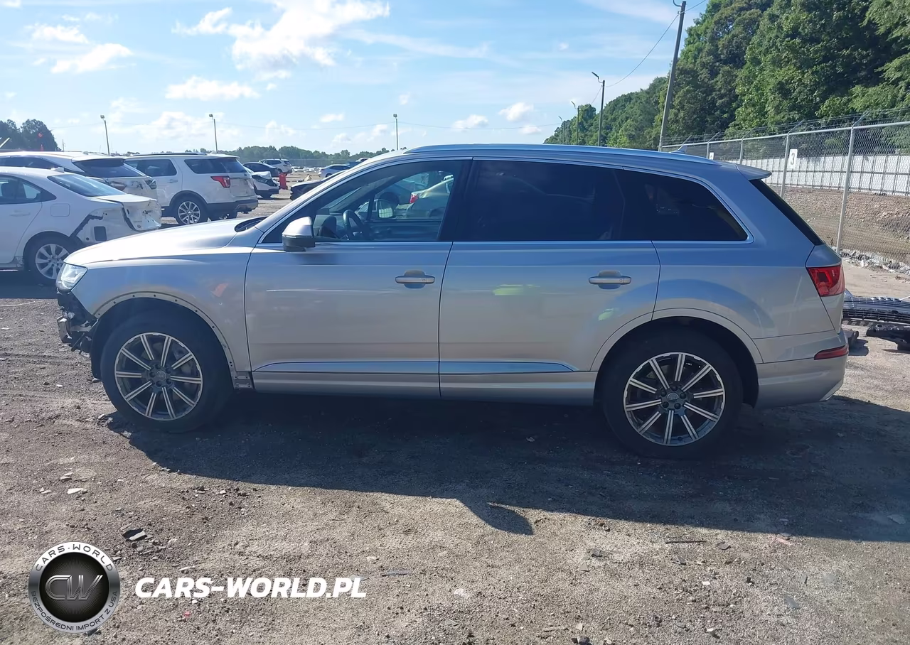 2018 Audi Q7 2.0T Premium VIN:WA1LHAF76JD054469 - 15