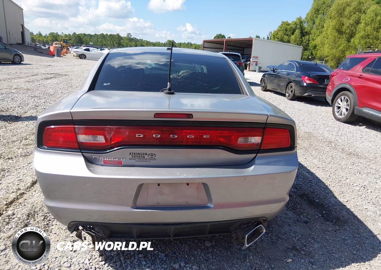 2011 Dodge Charger Rallye Plus VIN:2B3CL3CG5BH572230 - 17