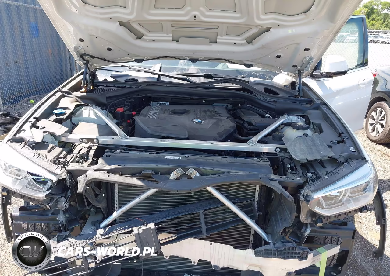 2018 BMW X3 xDrive30I VIN:5UXTR9C50JLC79174 - 10