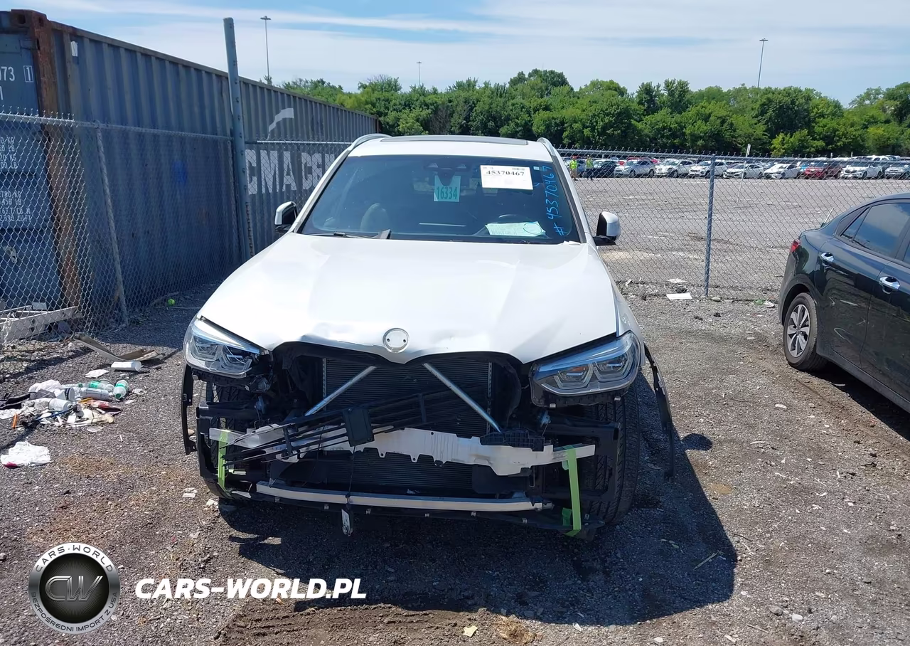 2018 BMW X3 xDrive30I VIN:5UXTR9C50JLC79174 - 13