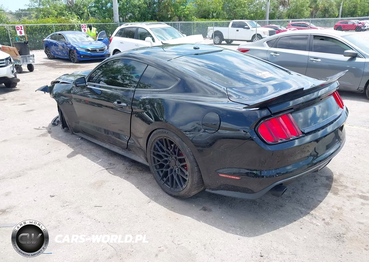2017 Ford Mustang Gt Premium VIN:1FA6P8CF2H5322664 - 3